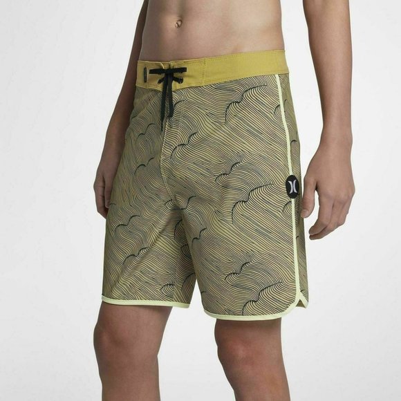 Hurley Men's Phantom Thalia Street 18" Boardshorts - Buff Gold